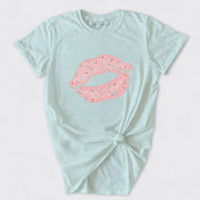 Donut Kiss Basic Tee